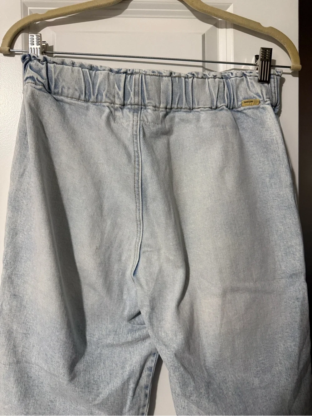 MOTHER Superior The Springy Ankle Jeans in Finale Light Wash Size 28